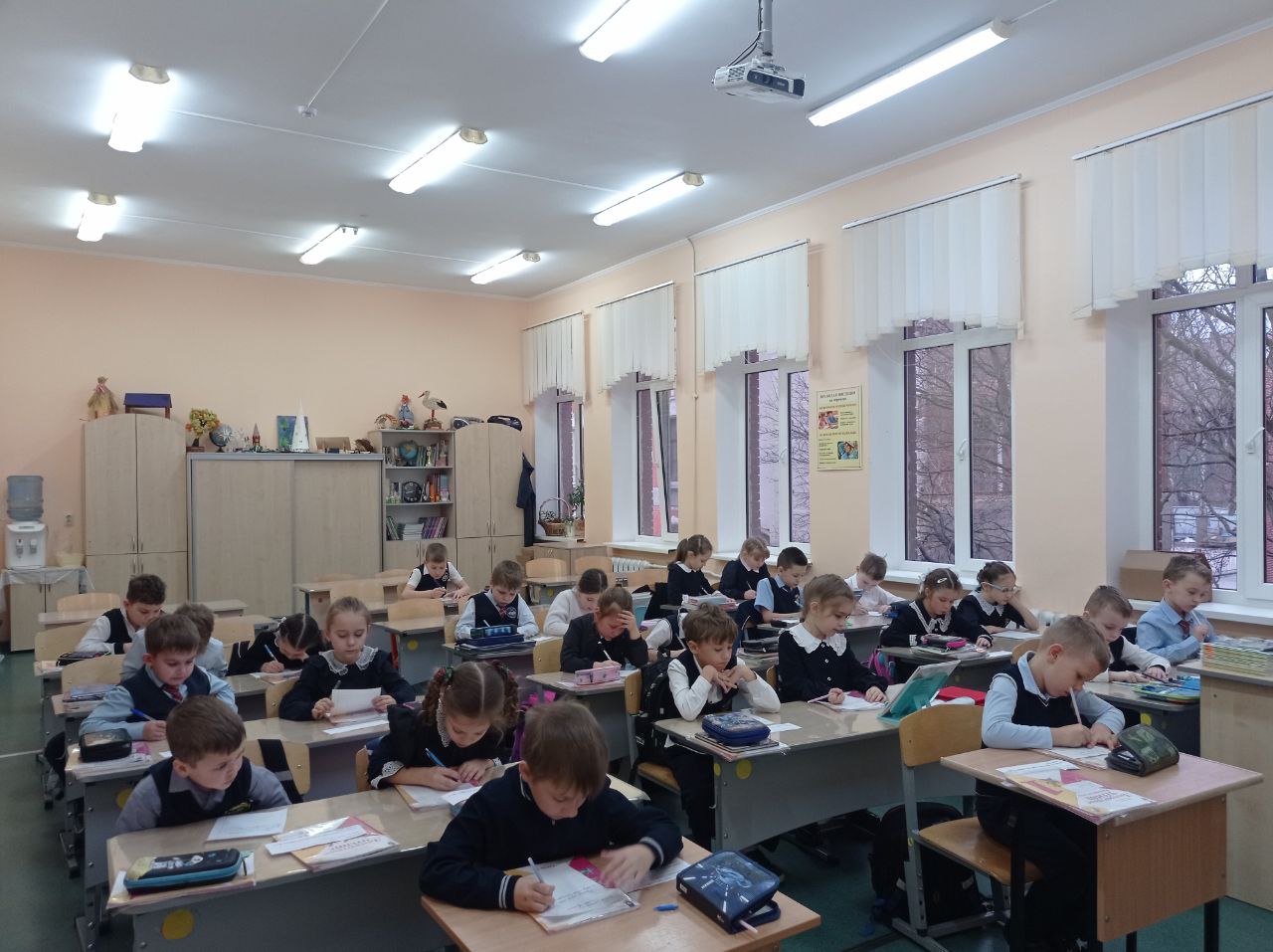 Конкурс по каллиграфии «Золотое перышко – 2025».